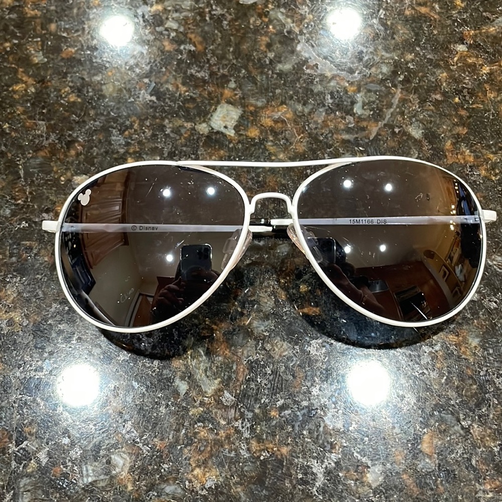 DISNEY PARKS AVIATOR GLASSES WHITE/BLACK MICKEY EARS